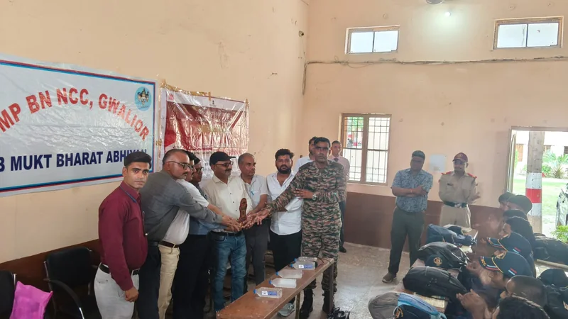 टीबी मुक्त भारत अभियान में विद्यार्थियों को किया जागरूक, पूर्व एनसीसी कैडेट के लेफ्टिनेंट बनने पर हुआ भव्य…