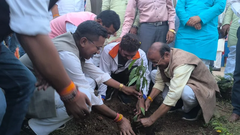 सेवा संकल्प यात्रा के माध्यम से जन-जन तक पहुंच रहा सेवा और राष्ट्र निर्माण का संदेश – राज्य मंत्री श्री…
