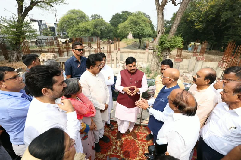 मुख्यमंत्री डॉ.मोहन यादव ने लोकमाता देवी अहिल्याबाई होलकर स्मारक के निर्माण कार्यों का किया निरीक्षण